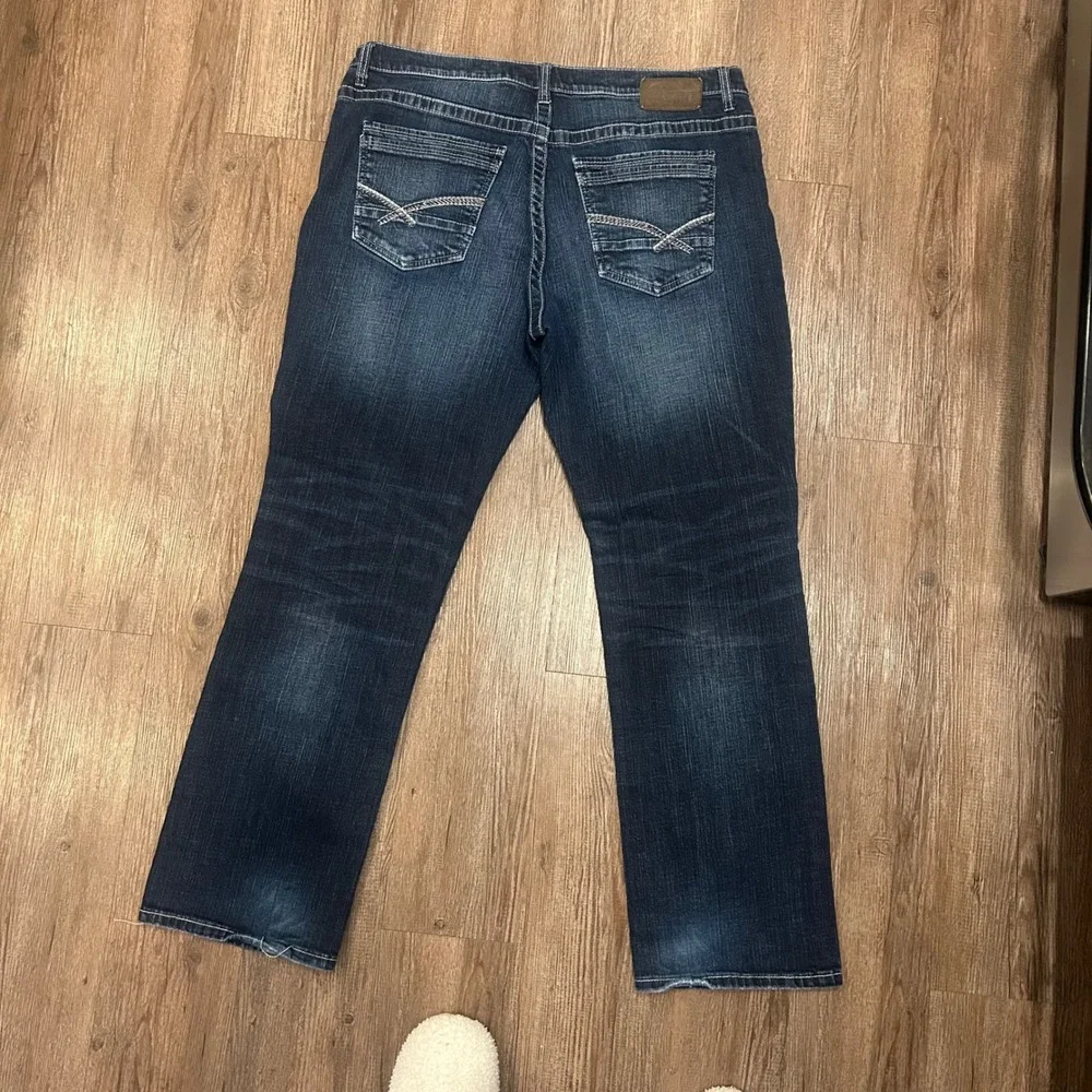 BKE Tyler Straight Leg Jeans Mens 36R‎ Dark Wash Distressed Denim Blue